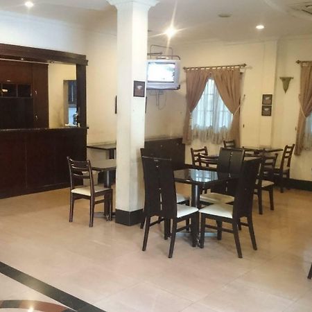 Hotel Citi International Palang Merah Медан Экстерьер фото