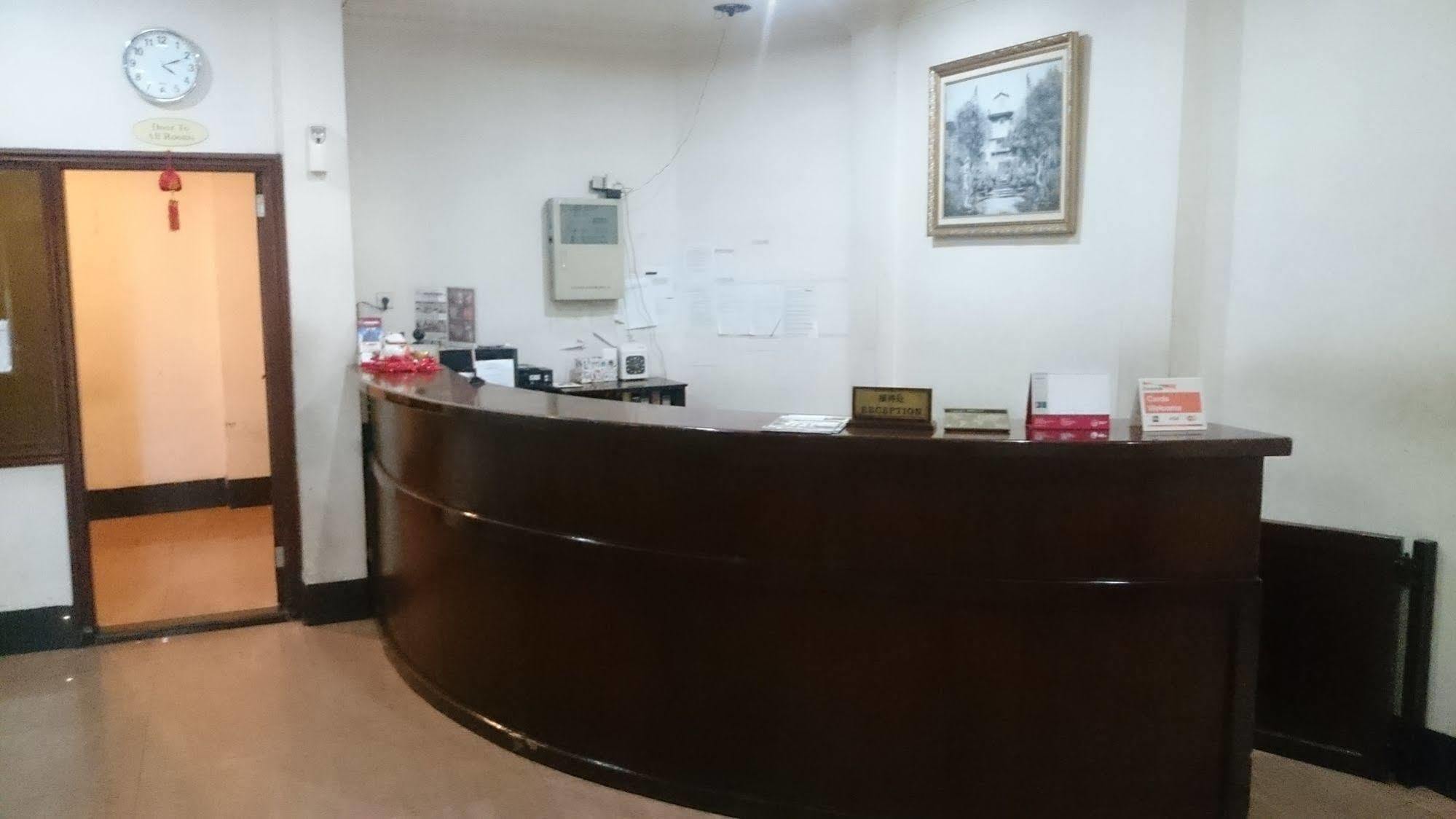 Hotel Citi International Palang Merah Медан Экстерьер фото
